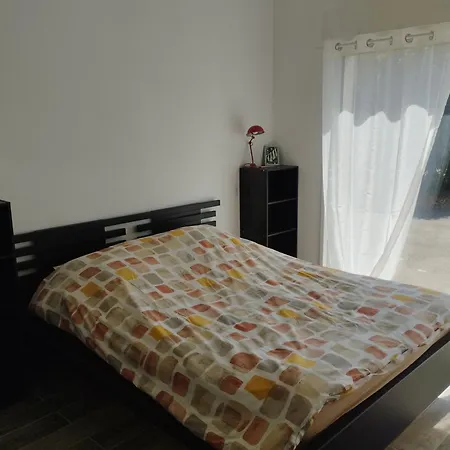 Dom wakacyjny Cosy Pres De La Rochelle *